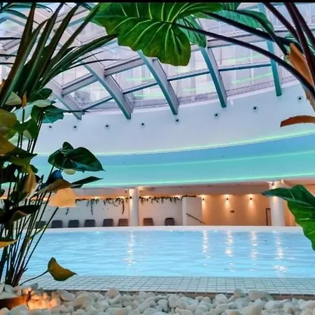 Hanza Tower Silver 20 Pool & Jacussi * Szczecin